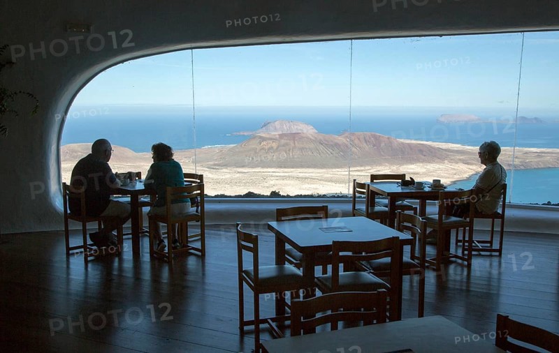 Cafe inside Mirador del Rio