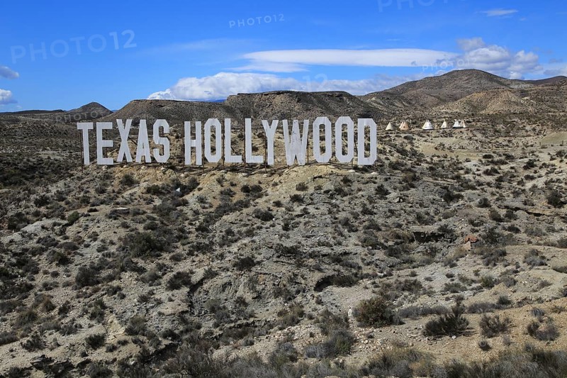 Sign Texas Hollywood
