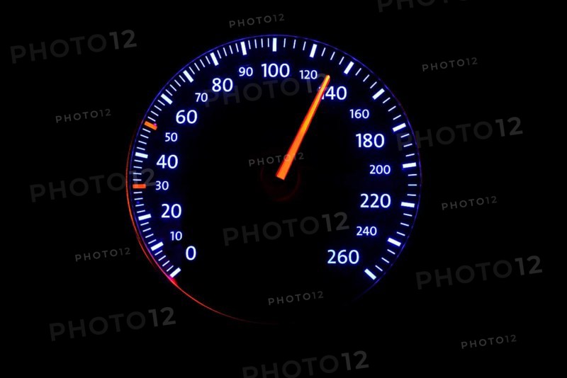 Speedometer with speed display 130 km/h