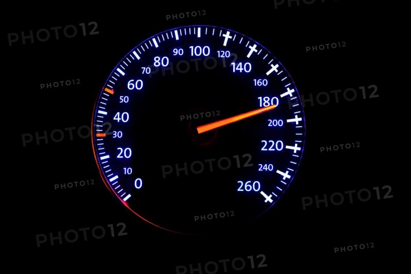 Speedometer with speed display 180 km/h and cruising from 120 km/h