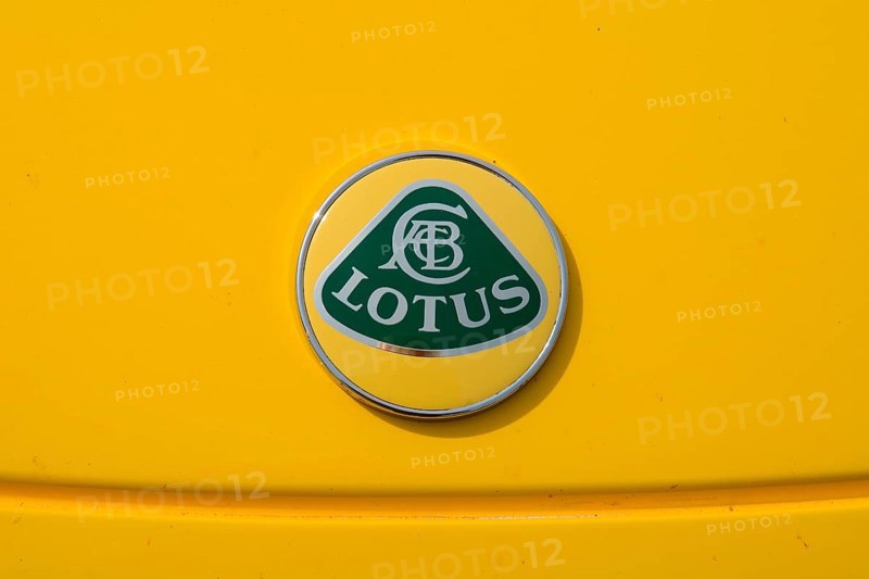 Emblem of english sports car Lotus Elise