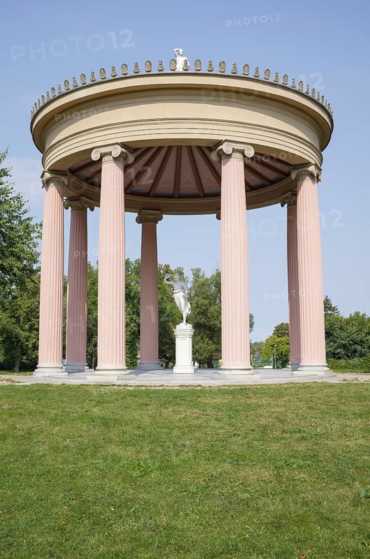 Hebe Temple in the Palace Garden