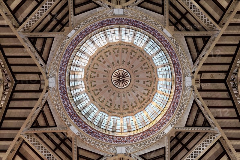 Dome with artistic tile decoration
