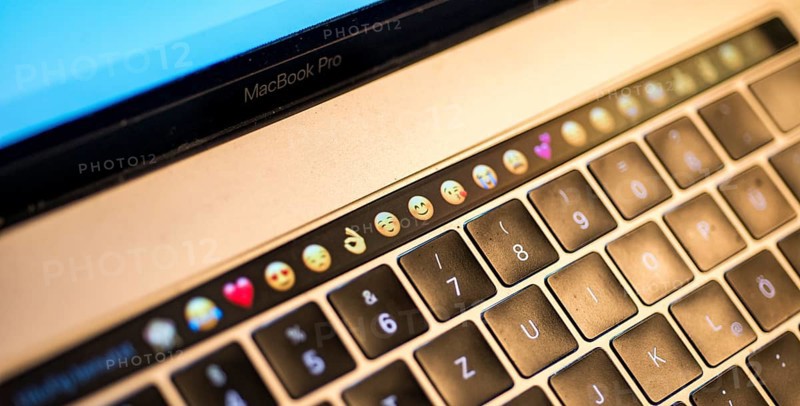 Display bar with emoticons