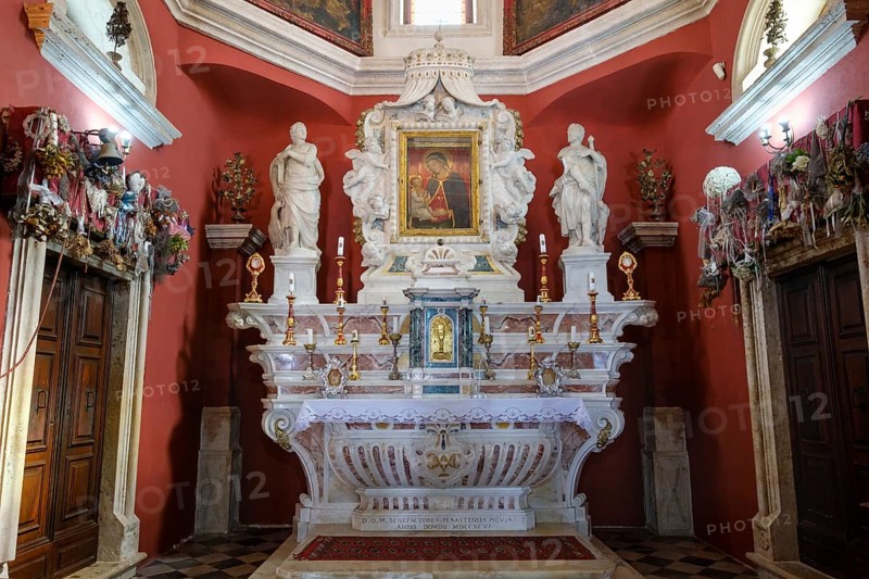 Altar