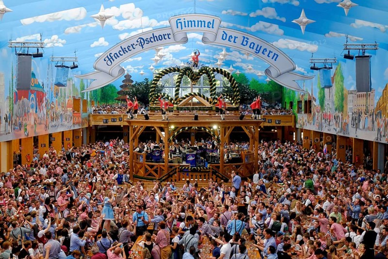 Hacker-Pschorr beer tent