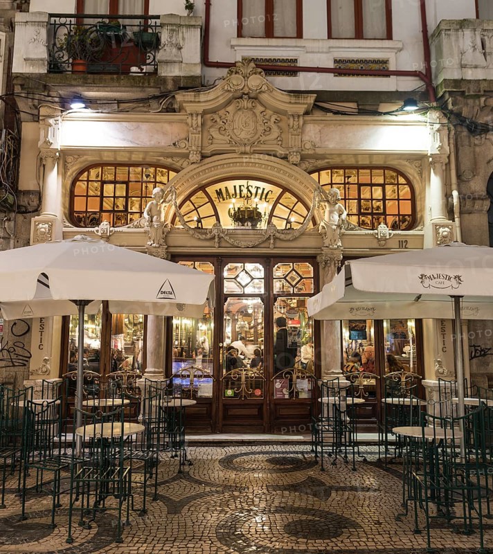 Majestic Cafe at night
