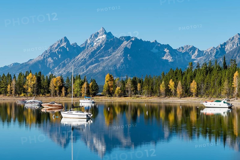 Mountains reflected in the lake