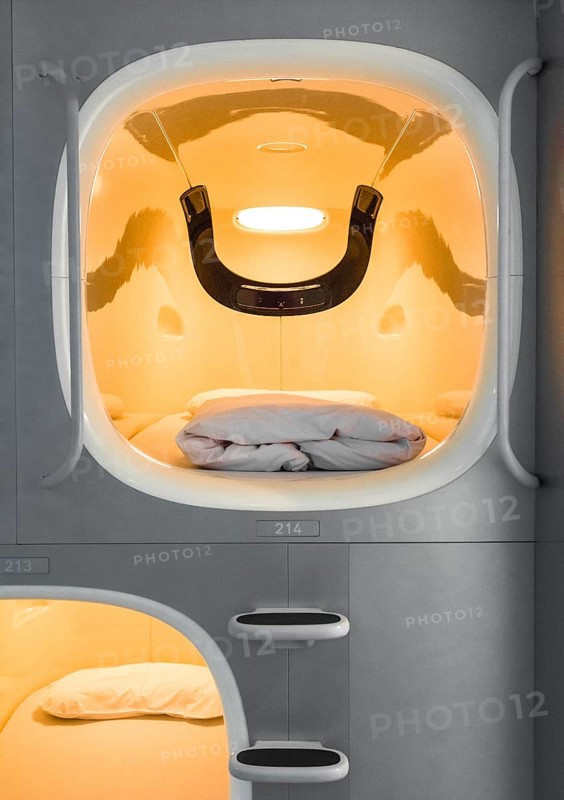 Sleeping capsules in 9hours Hotel