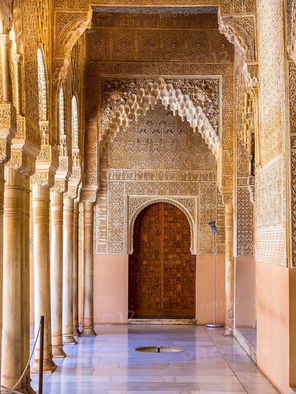Arabesque Moorish architecture