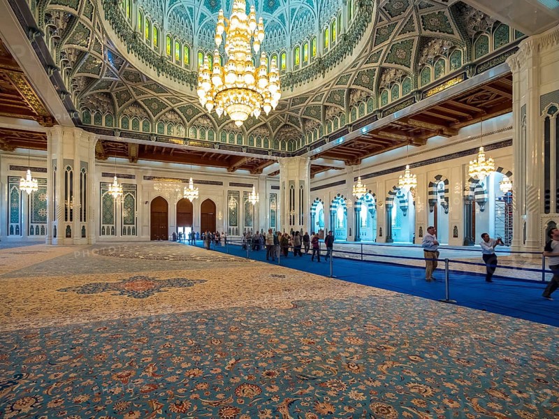 Sultan Qaboos Grand Mosque