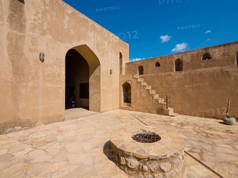 Jabrin Castle