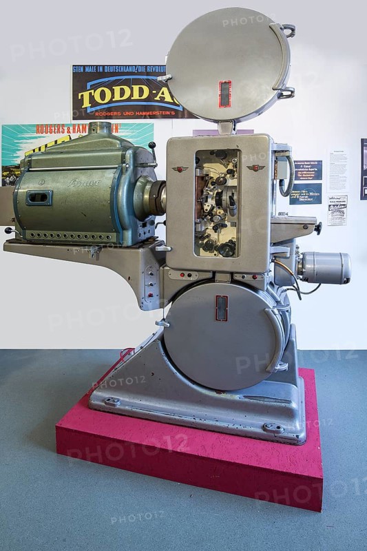 Film projector Philips DP 70