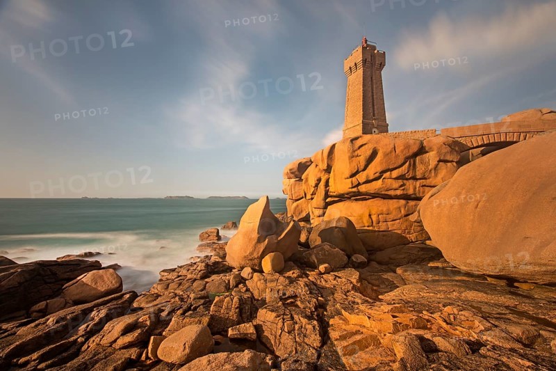 Lighthouse Men Ruz