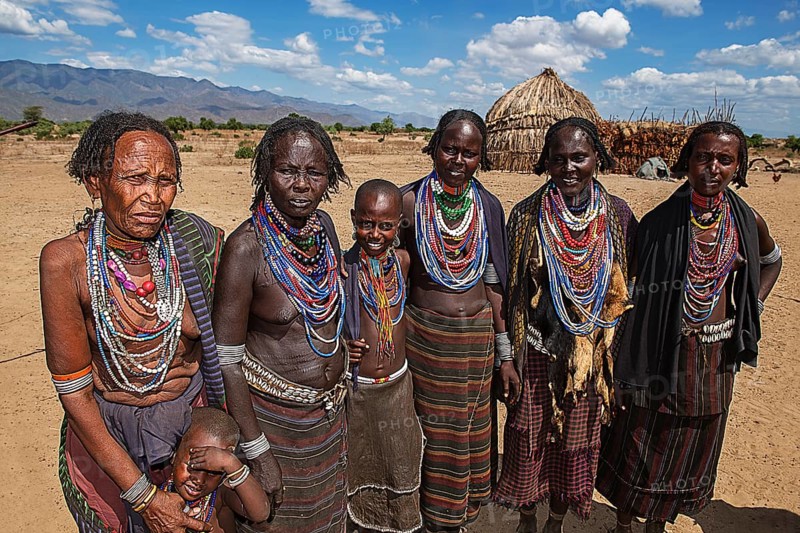 Women of the Erbore tribe with necklaces