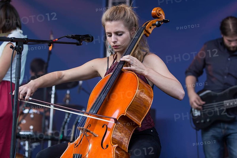 Swiss Folk Pop Band Serafyn live at the Blue Balls Festival Lucerne