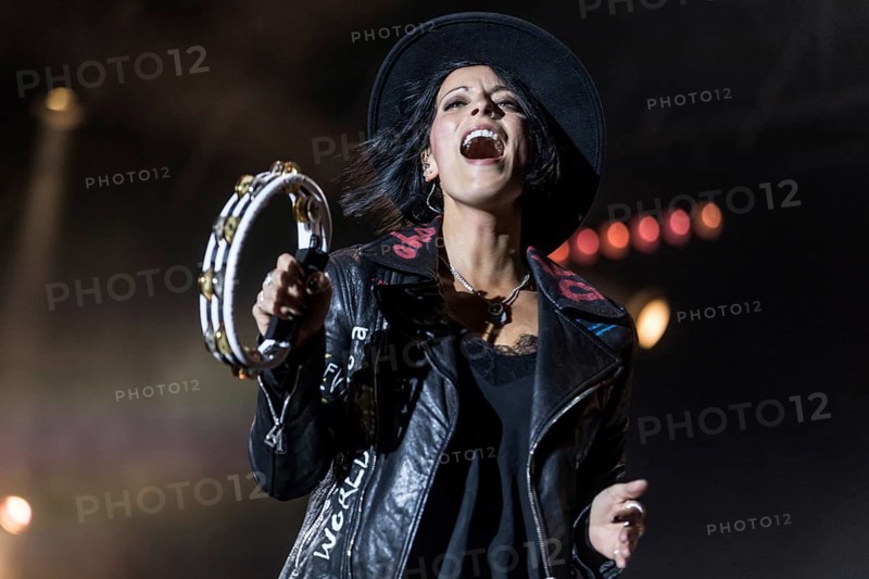 Die deutsche Pop und Rockband Silbermond live at the 27th Heitere Open Air in Zofingen