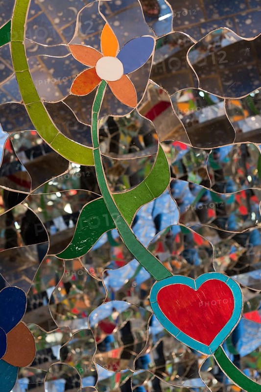 Colorful inlays