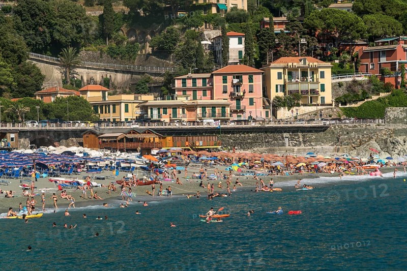 Tourists at the beach of Levanto