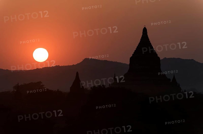 Sunset over Mingalazedi