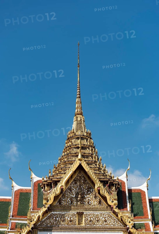 Phra Maha Prasat building
