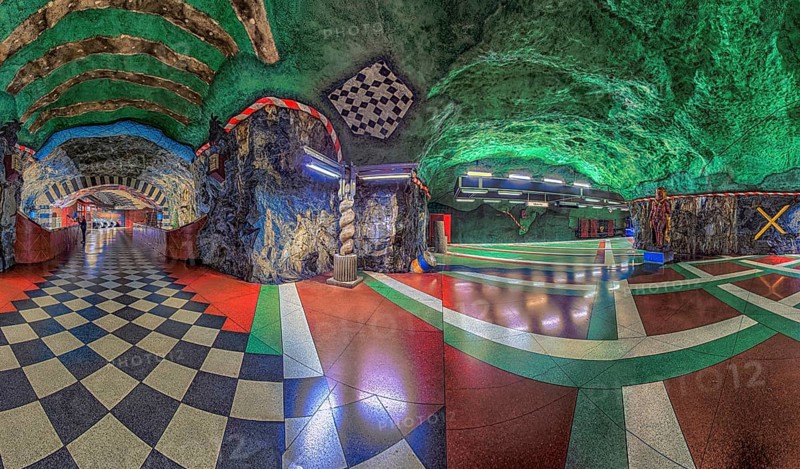Underground station Kungstradgarden