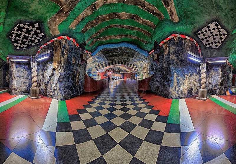 Underground station Kungstradgarden