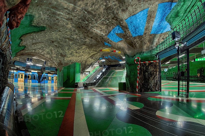 Underground station Kungstradgarden