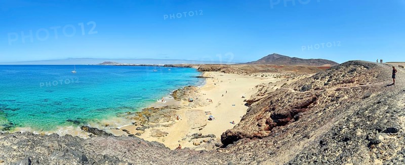 Sandy beach with turquoise waters of Playa del Pozo
