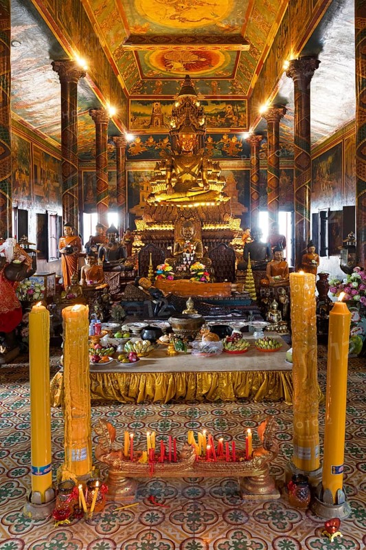 Gilt Bronze Buddha with offerings