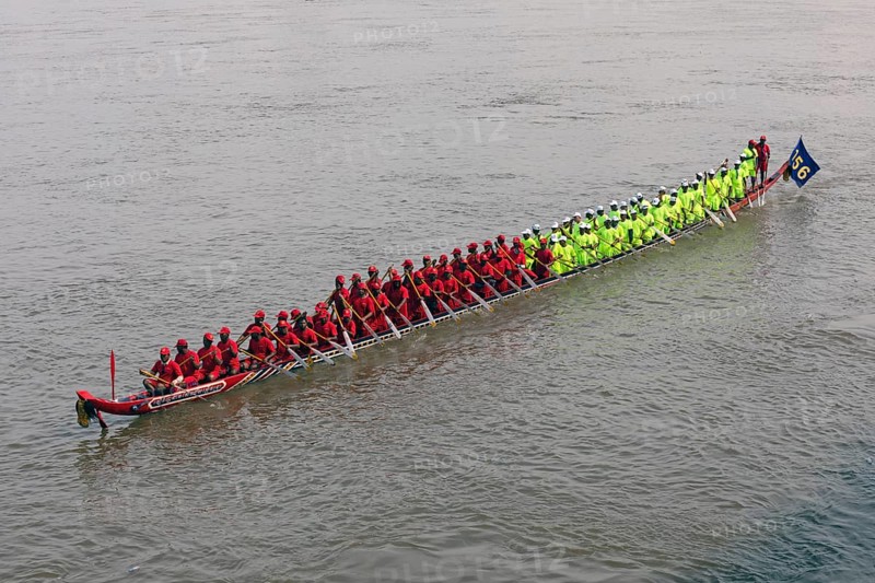 Dragon boat at Bon Om Touk Water Festival on Tonle Sap River