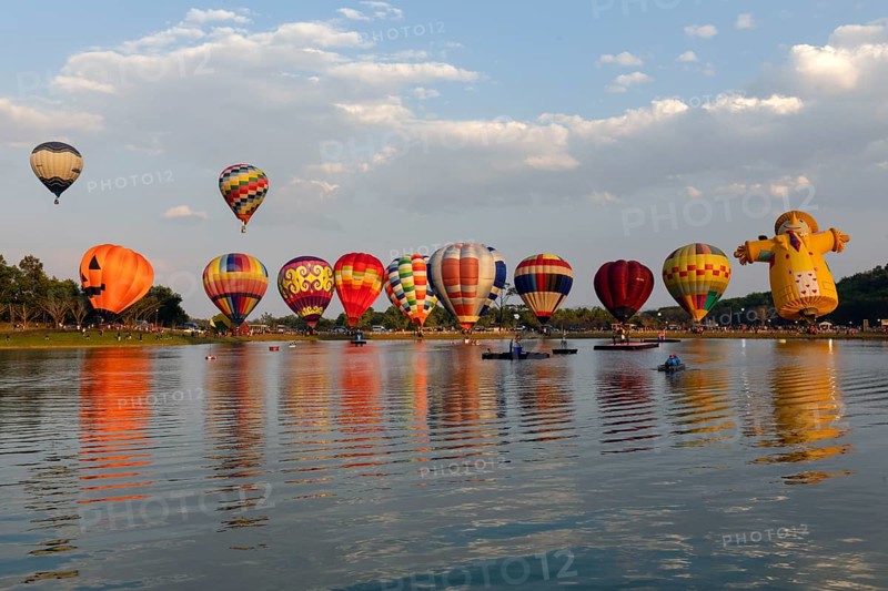 Balloon festival in Singha Park
