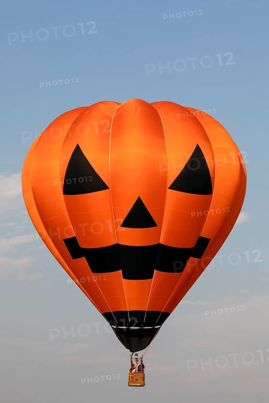 Balloon festival in Singha Park