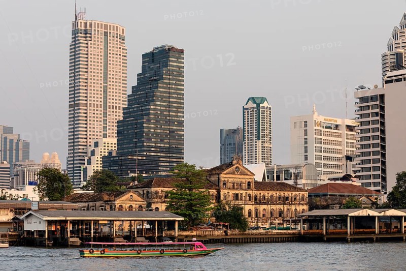 Skyline of the Bang Rak district