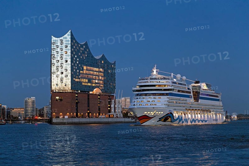 Cruise ship AIDAsol