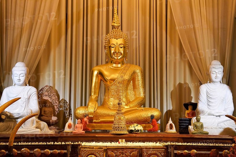 Buddha statue at the Buddhist shrine of Sri Dalada Maligawa