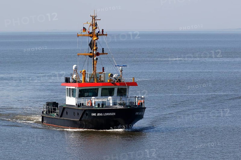 Survey ship