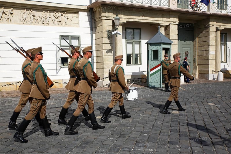 Guard soldiers changing guards in front of the Presidential Palace Palais Sandor