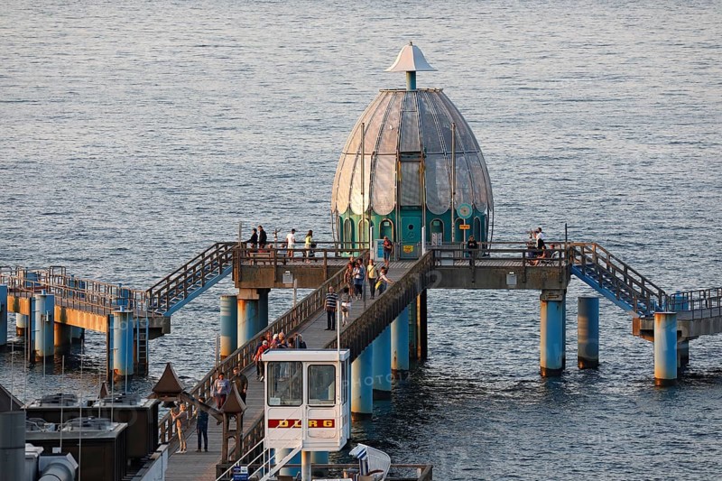 Diving bell at the sea bridge Sellin