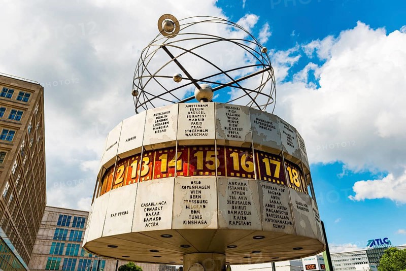 Urania World Clock