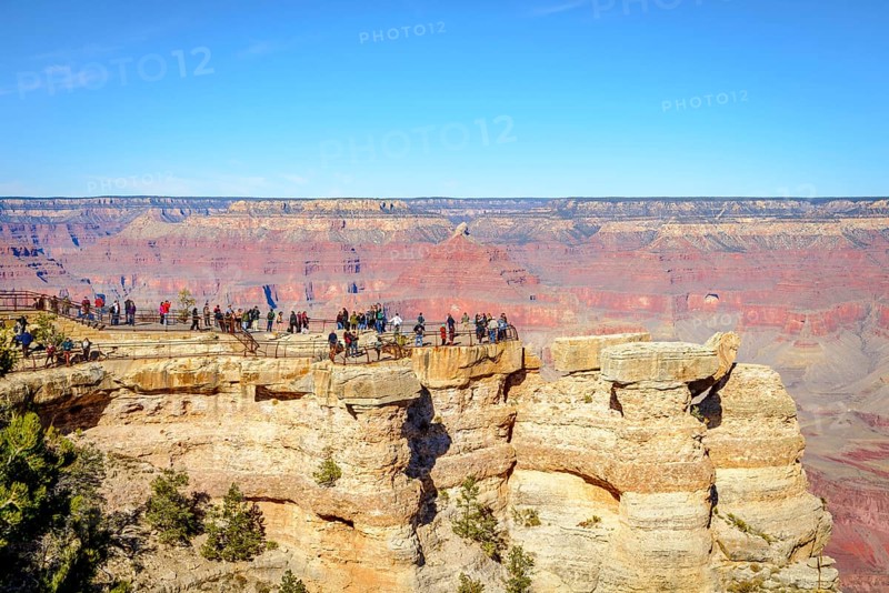 View to Mather Point with visitors
