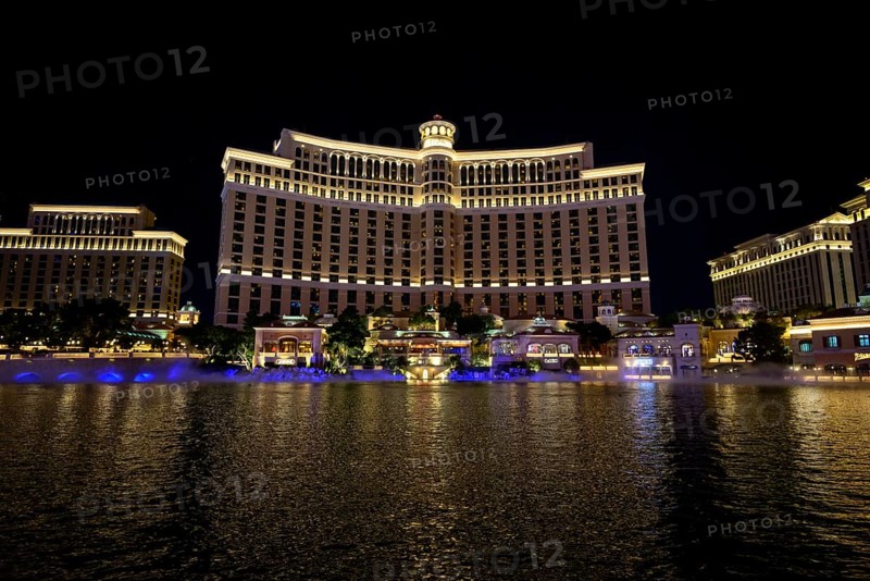 Bellagio Hotel and Casino at night