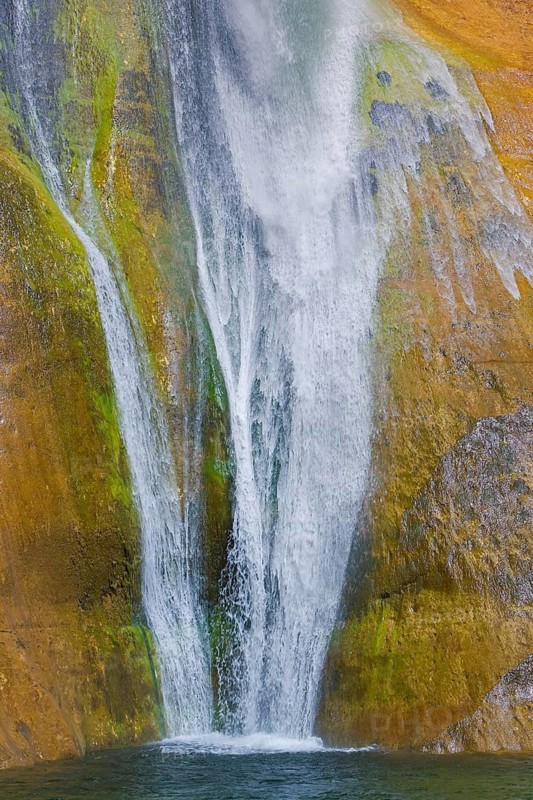Lower Calf Creek Falls