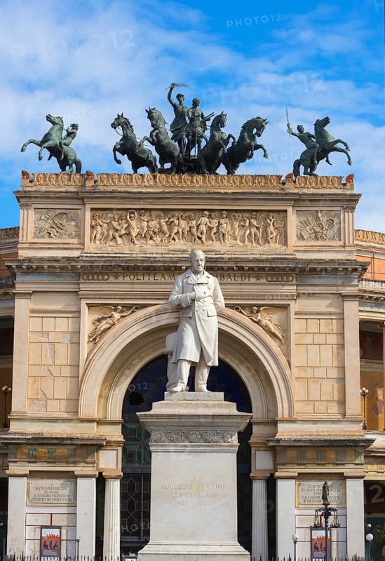 Politeama Theatre with memorial of Ruggiero Settimo
