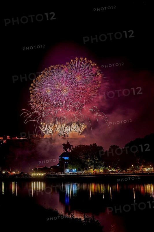 Colorful fireworks at the Ehrenbreitstein Fortress