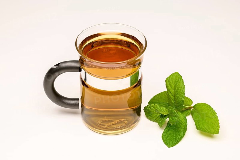 Peppermint tea (Mentha x piperita)