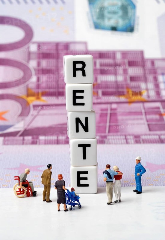 Letter cubes stacked with the words pension