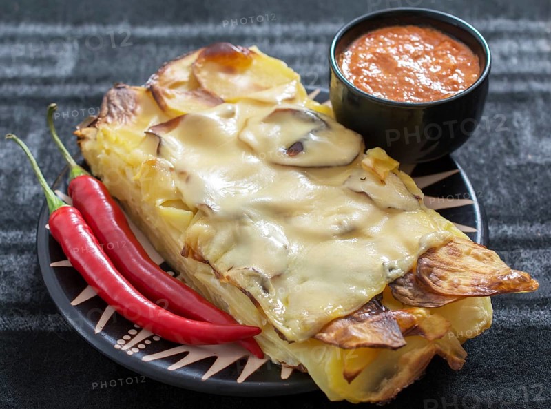 Potato souffle with chilli peppers