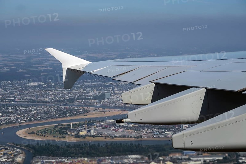 Wing of a passenger aircraft after take-off via Dusseldorf