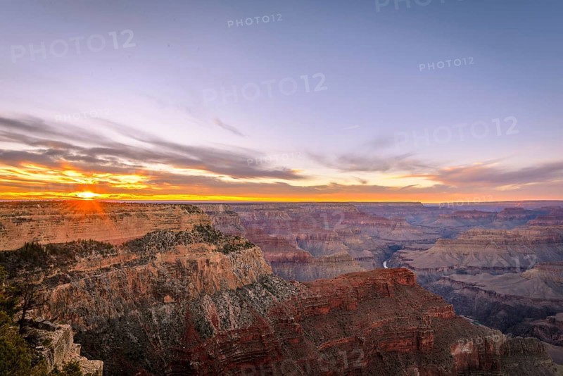 Gorge of the Grand Canyon at sunset